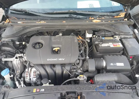 2017 Hyundai Elantra Value Edition из США, поврежденный, VIN KMHD84LF5HU237262